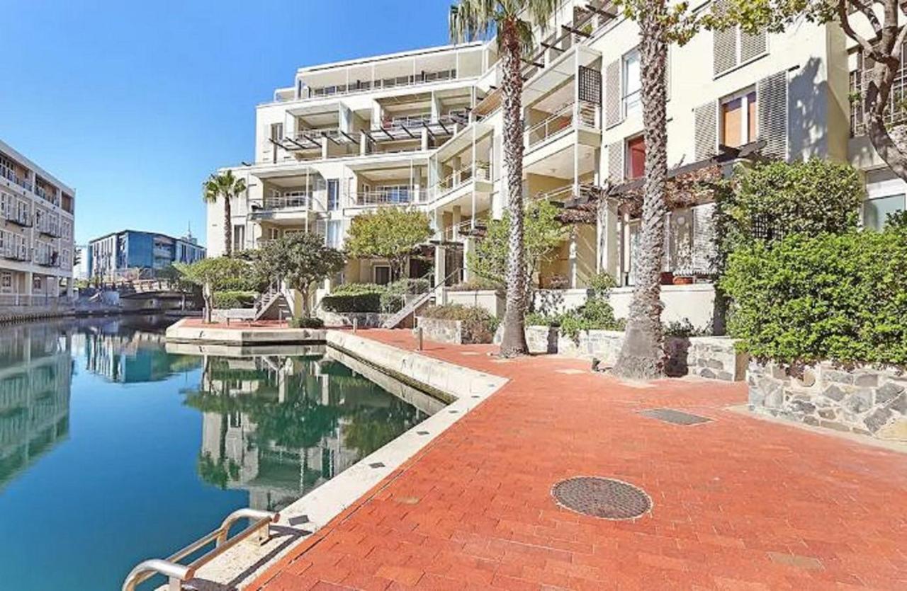 Waterfront Stays Cape Town Exterior photo
